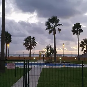 Apartment La Tortuga I, Encantador Con Garaje En Primera Linea De Playa, Tarifa